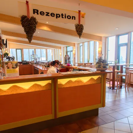 Otel Jufa 3*