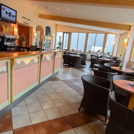 阿尔淘斯jufa酒店 酒店 奥尔陶斯